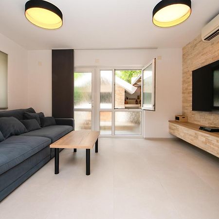 Villa Lipovac Trogir Eksteriør bilde