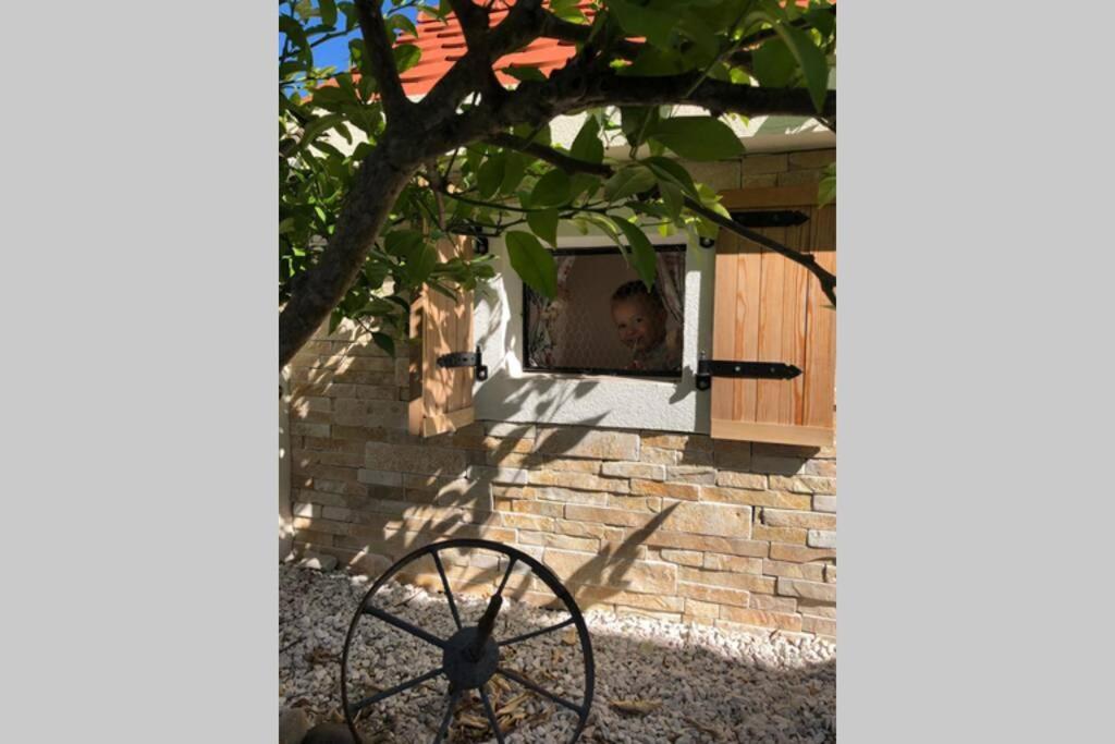 Villa Lipovac Trogir Eksteriør bilde
