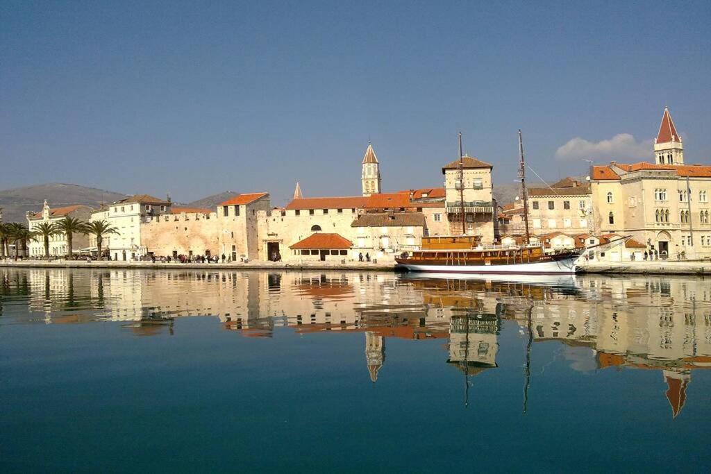 Villa Lipovac Trogir Eksteriør bilde