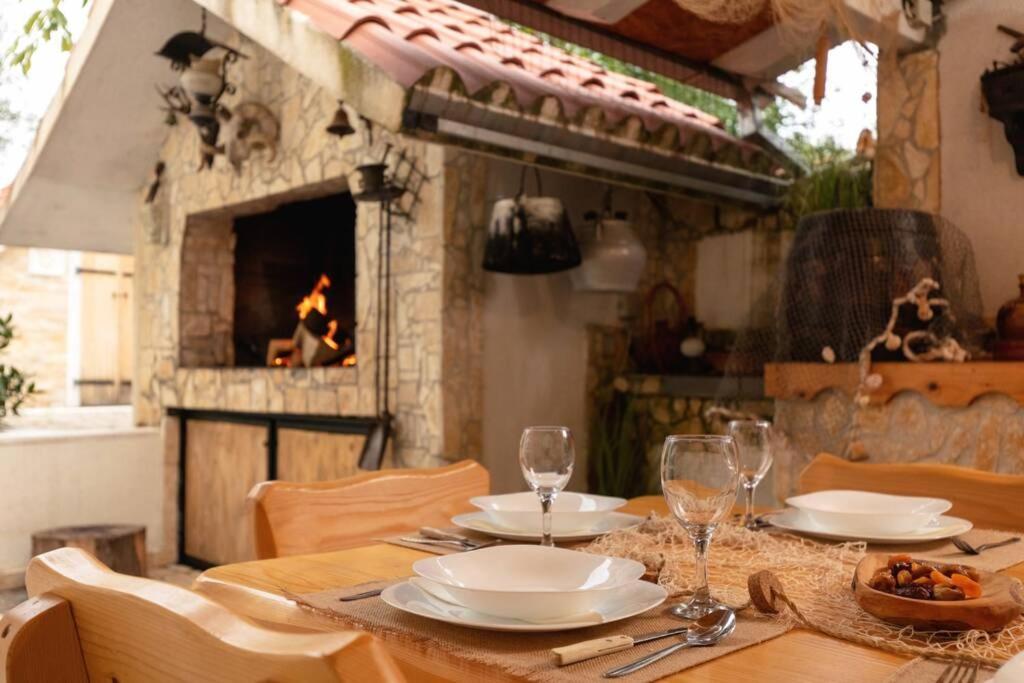 Villa Lipovac Trogir Eksteriør bilde